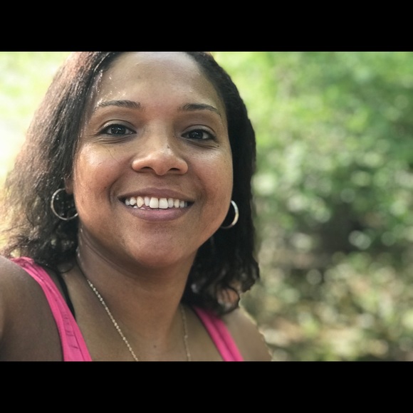 Meet your Posher, Leidy lorena - Picture 2 of 2